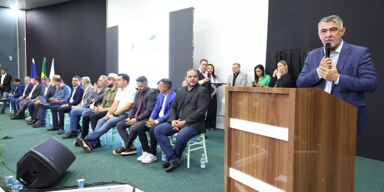 Marcha na ATM: Amélio frisa papel do vereador como elo entre a Assembleia e a população