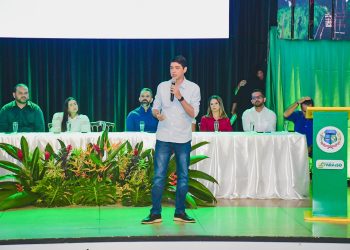 Exemplo: Celso Morais entrega mais de 100 lotes a MEIS, Micro e Pequenos empresários em Paraíso