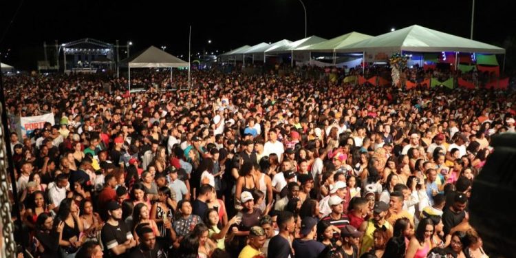 Prefeitura de Porto Nacional cancela Carnaval 2025 devido a dificuldades financeiras e aumento de casos de Covid-19