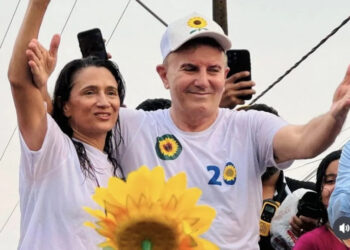 Primeira-dama de Palmas é diagnosticada com aneurisma