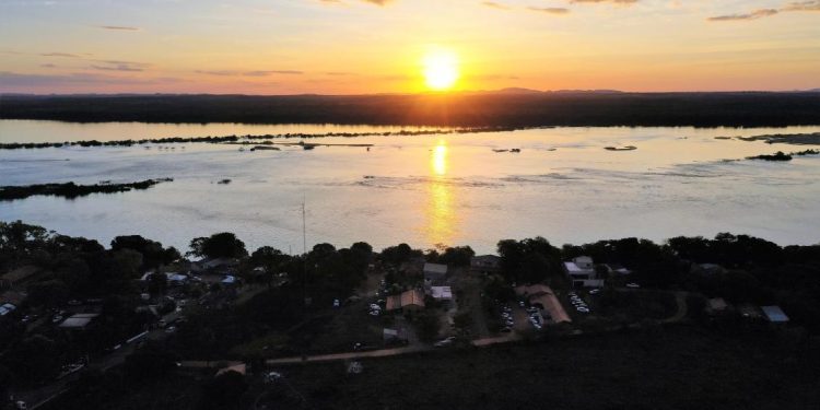 Marcus Marcelo busca facilitar regularização de terras no Garimpinho e pede demarcação de áreas