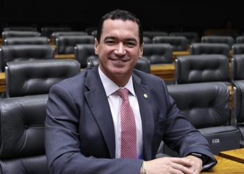 Deputado Alexandre Guimarães destina R$ 12,7 milhões para a saúde do Tocantins