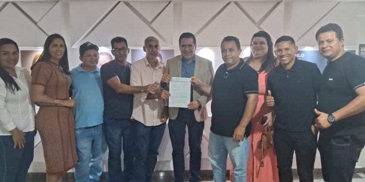 Articulação dos vereadores de Nova Olinda garante mais R$ 50 mil para a APAE por meio de emenda do Deputado Marcus Marcelo