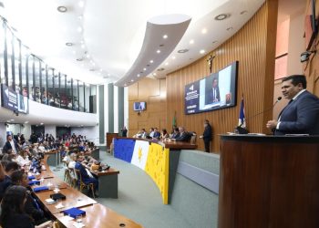 Sessão solene: Marcus Marcelo anuncia investimento e pede retorno de cursos da Unitins em Araguaína