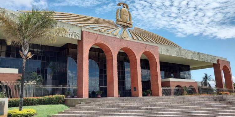 Governo do Estado sanciona decreto que cria o Selo Instituição Amiga da Mulher no Tocantins