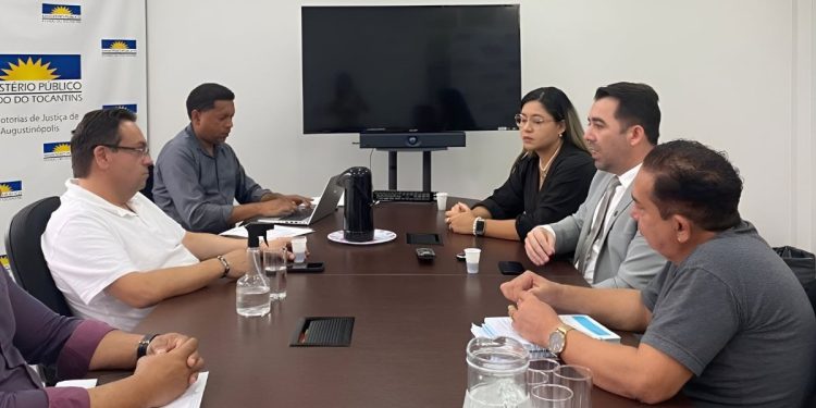 Ministério Público cobra solução para atraso de salários e piso da educação em Praia Norte