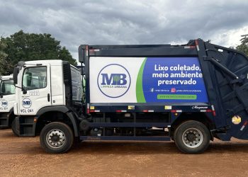 Frota de caminhões para a coleta de lixo em Palmas é ampliada com seis novos veículos