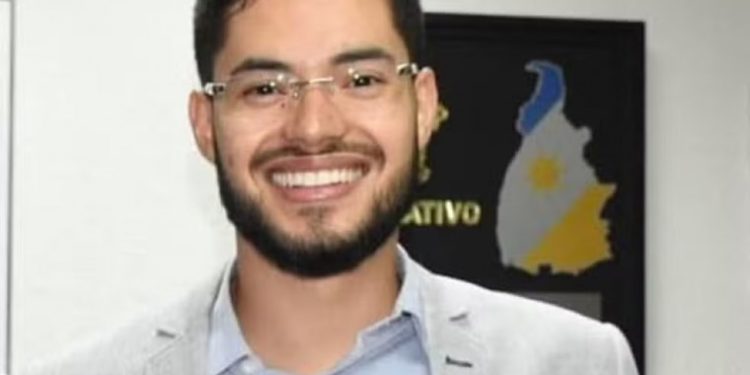 Sobrinho do governador é preso em operação da PF sobre vazamento de decisões judiciais