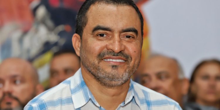 Em Araguaína, Wanderlei inaugura novas instalações do Corpo de Bombeiros e prestigia final do Campeonato Tocantinense de Futebol