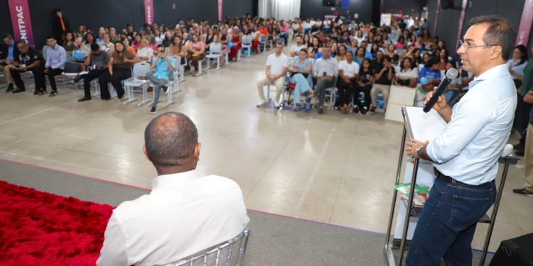 II Simpósio em Autismo de Araguaína discutiu a inclusão e a comunicação alternativa dentro do contexto escolar