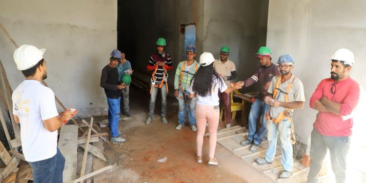 Abril Verde: Prefeitura de Araguaína realiza ações de conscientização sobre saúde ocupacional