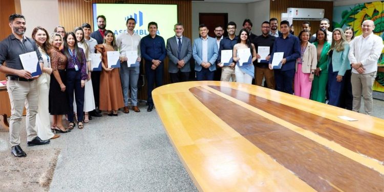 Assembleia Legislativa empossa novos servidores concursados