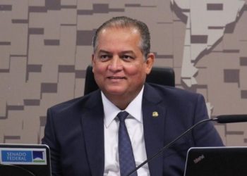 Tá na conta: Eduardo Gomes garante recursos para obras do Mercado Municipal de Araguaína e feira coberta em Wanderlândia