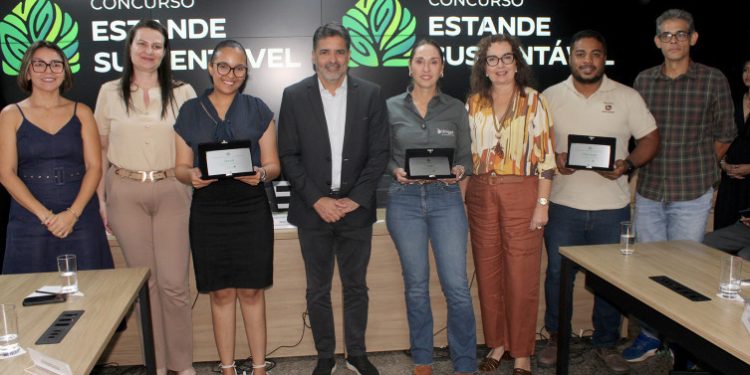 Governo do Tocantins premia vencedores do Concurso Estante Sustentável da Agrotins 25 anos