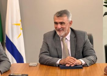 Amélio garante R$ 200 mil para microrrevestimento asfáltico do distrito de Macaúba em Araguatins