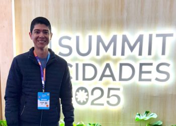 Paraíso do Tocantins ganha protagonismo nacional com palestra do prefeito Celso Morais no Summit Cidades 2025