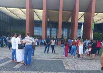 Princípio de incêndio interrompe atividades na Assembleia Legislativa do Tocantins