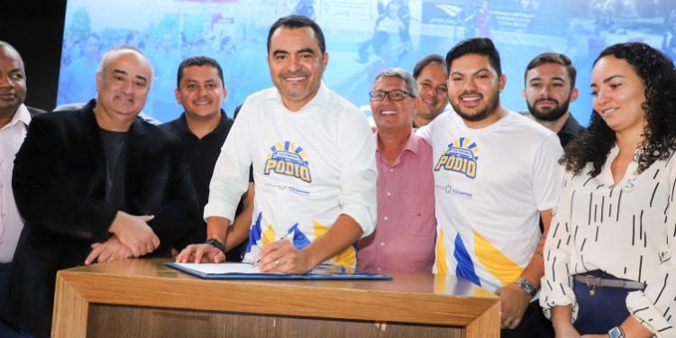 Governador Wanderlei Barbosa lança programa Tocantins no Pódio, com projeto de monitoramento para fortalecer a prática esportiva nos 139 municípios