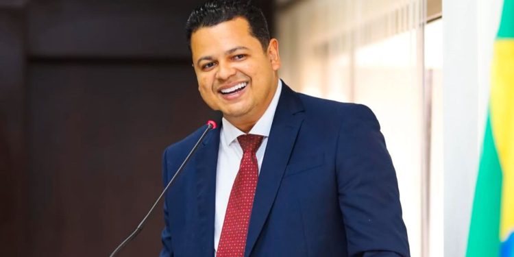 Menos de seis meses, muitos avanços: Dr. Mayck Câmara inicia gestão com firmeza e lidera um novo capítulo na história de Xambioá