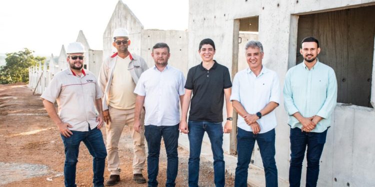 Com articulação eficiente de Celso Morais, construção de 150 casas do Minha Casa, Minha Vida avança em Paraíso
