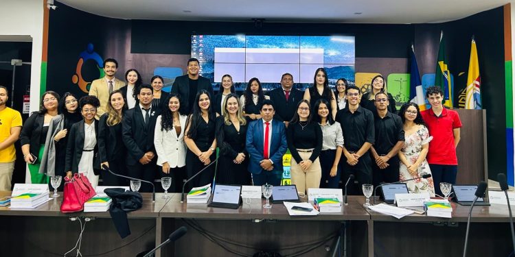 Projeto do vereador Wilson Carvalho aproxima jovens do Legislativo em Araguaína com a 7ª edição do “Vereador Por Um Dia”