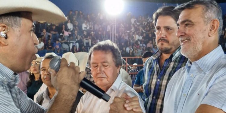 “É no campo que o Tocantins se fortalece”, diz Amélio Cayres na abertura da 21ª Expo Araguaçu