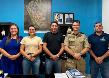 Prefeito Kedson Alves reforça parceria com a PM, articula reforço do policiamento para a temporada de praias e ações de combate às drogas