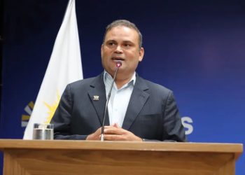 Prefeito Neto Aires quita 100% da dívida deixada pela gestão anterior com servidores de Ipueiras