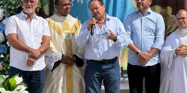 Amélio impulsiona apoio da Aleto na tradicional missa dos Vaqueiros em Taguatinga