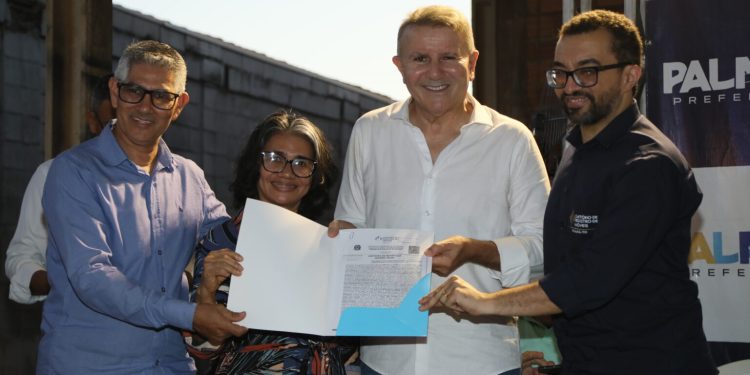 Gestão Eduardo Siqueira Campos projeta marca histórica de mais de 2,2 mil imóveis regularizados em 2025
