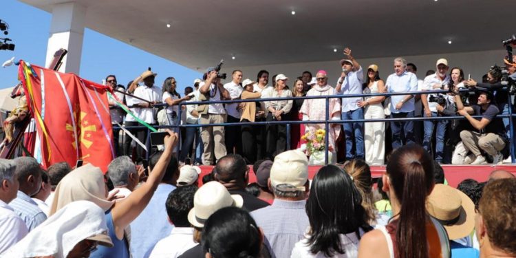 Presidente da Aleto, Amélio Cayres, prestigia missa campal em celebração ao Senhor do Bonfim