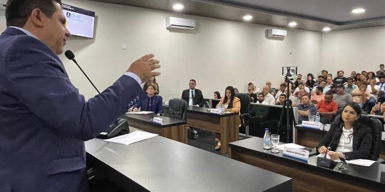 Marcus Marcelo destina emenda para prática esportiva em Colinas