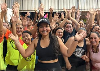 Deputada Vanda Monteiro lota feira do Jardim Taquari durante lançamento do projeto “Palmas para a Zumba”