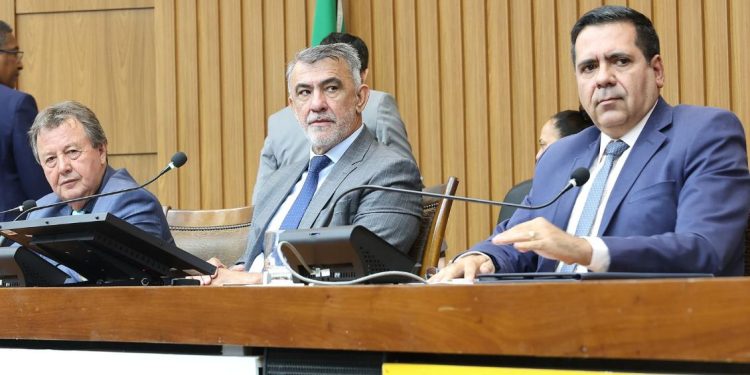 Deputados defendem mais obras em rodovias do Tocantins