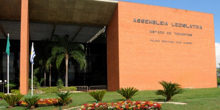 Assembleia Legislativa do Tocantins nomeia 18 novos servidores aprovados no concurso público