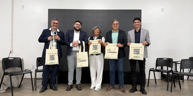 Prefeito Celso Morais destaca crescimento de Paraíso do Tocantins e iniciativas tecnológicas em painel nacional no Amazontech em Roraima