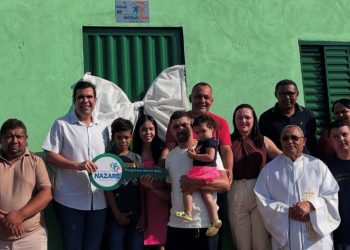 Prefeito Clayton Paulo entrega casas do Programa Morar Bem e transforma a vida de famílias em Nazaré