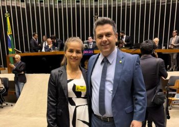 Vice-prefeita atuante, Ana Cláudia cumpre agenda em Brasília e reforça a busca por melhorias para Palmeirante