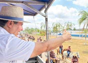 “Já são mais de R$ 1 milhão em emendas para Nova Olinda”, diz Marcus Marcelo durante Cavalgada