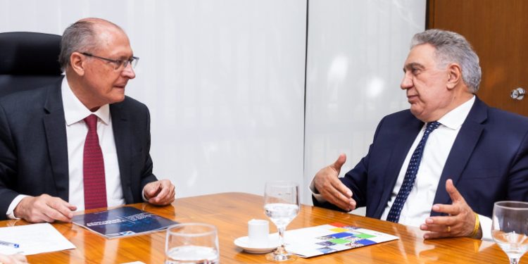 Diversificação das exportações do Tocantins é tema de encontro entre o governador Laurez Moreira e o vice-presidente Geraldo Alckmin