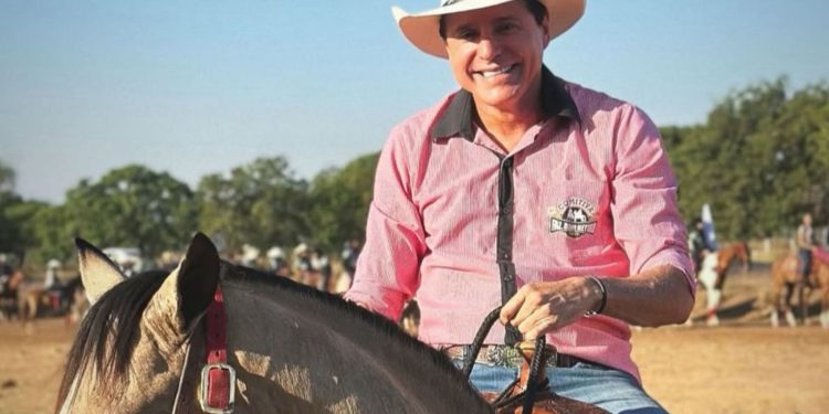 Ao lado do povo, Deputado Nilton Franco prestigia 31 anos de Pugmil e reforça compromisso com o municipalismo