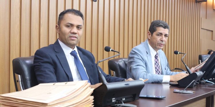 Em reunião, CCJ delibera sobre 27 matérias do Executivo e de parlamentares