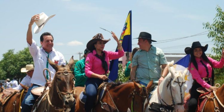 Deputado Nilton Franco prestigia a 23ª Cavalgada de Wanderlândia