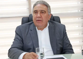 Laurez Moreira: um governo que começou pesado e distante do povo