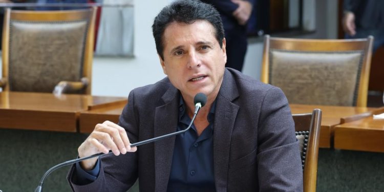 Assembleia Legislativa aprova LDO 2026 e emenda de Nilton Franco assegura pavimentação da TO-454