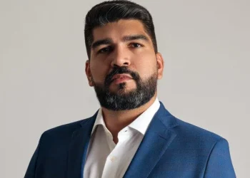 Douglas Oliveira imprime ritmo intenso de gestão e marca 2025 com transformações visíveis em Carmolândia