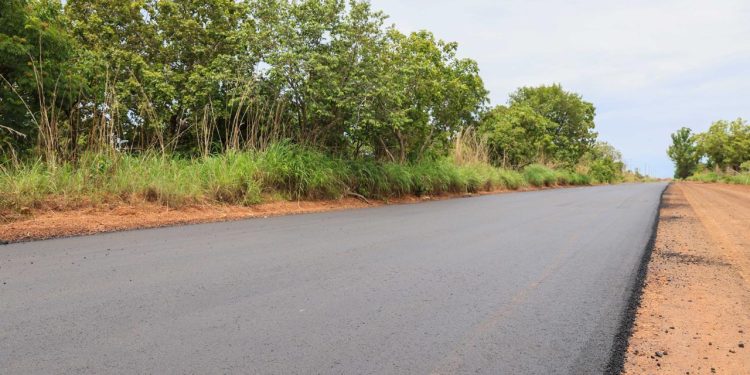 Mesmo no período chuvoso, Prefeitura de Palmas mantém ritmo de obras no Distrito Industrial de Taquaralto