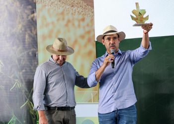 Vicentinho Júnior cobra fim do FET,  defende redução da burocracia e  investimento em tecnologia para melhorar a vida dos produtores