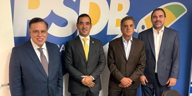 Pré-candidato ao governo do Tocantins, Vicentinho Júnior recebe boas-vindas de Aécio Neves: “Você agrega muito”