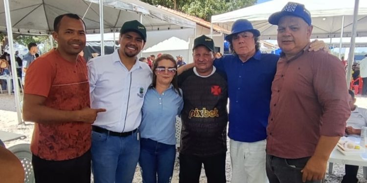 Ao lado do povo, Ksarin prestigia aniversários de Palmeirante e Pau D’Arco e reforça presença em toda a região